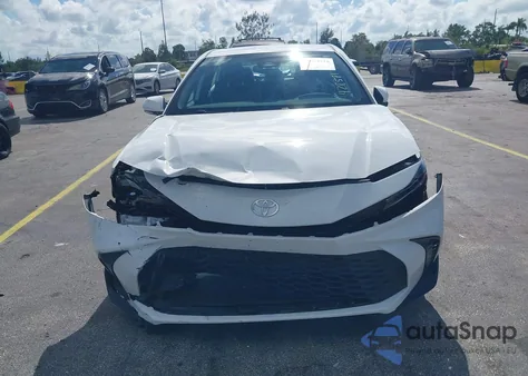 2025 Toyota Camry Se z USA, uszkodzony, nr VIN 4T1DAACK9SU591289